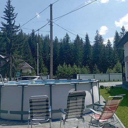 U Anastasii I Sofii Bilya Richki Guest House Mykulychyn Exterior photo